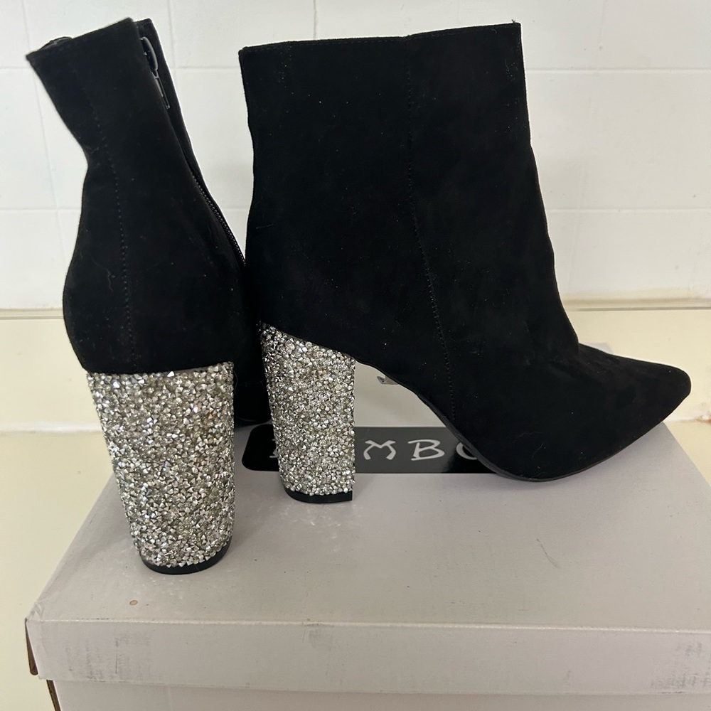Black Booties w/ Glitter Block Heel